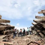 Un mes después del terremoto en La Guaira: familias exhaustas siguen esperando encontrar a sus seres queridos bajo los escombros